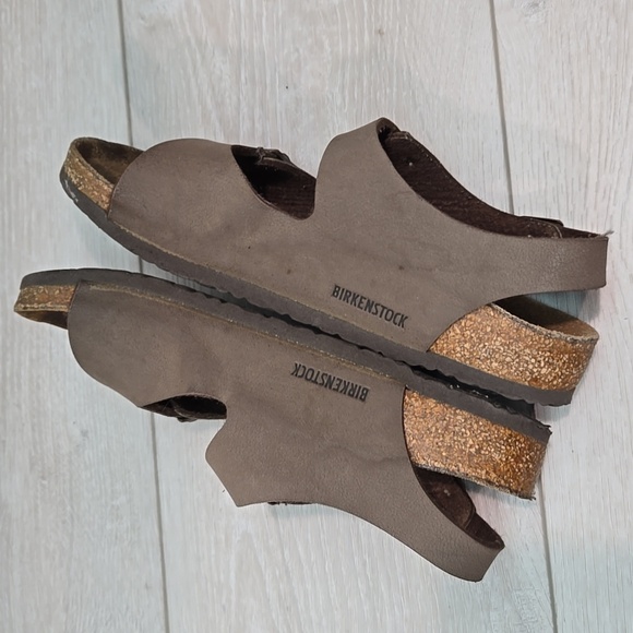 Birkenstock Girl Milano Kids Brown Sandals Slide Flats Shoes Sz 33/2 Narrow - Picture 8 of 10